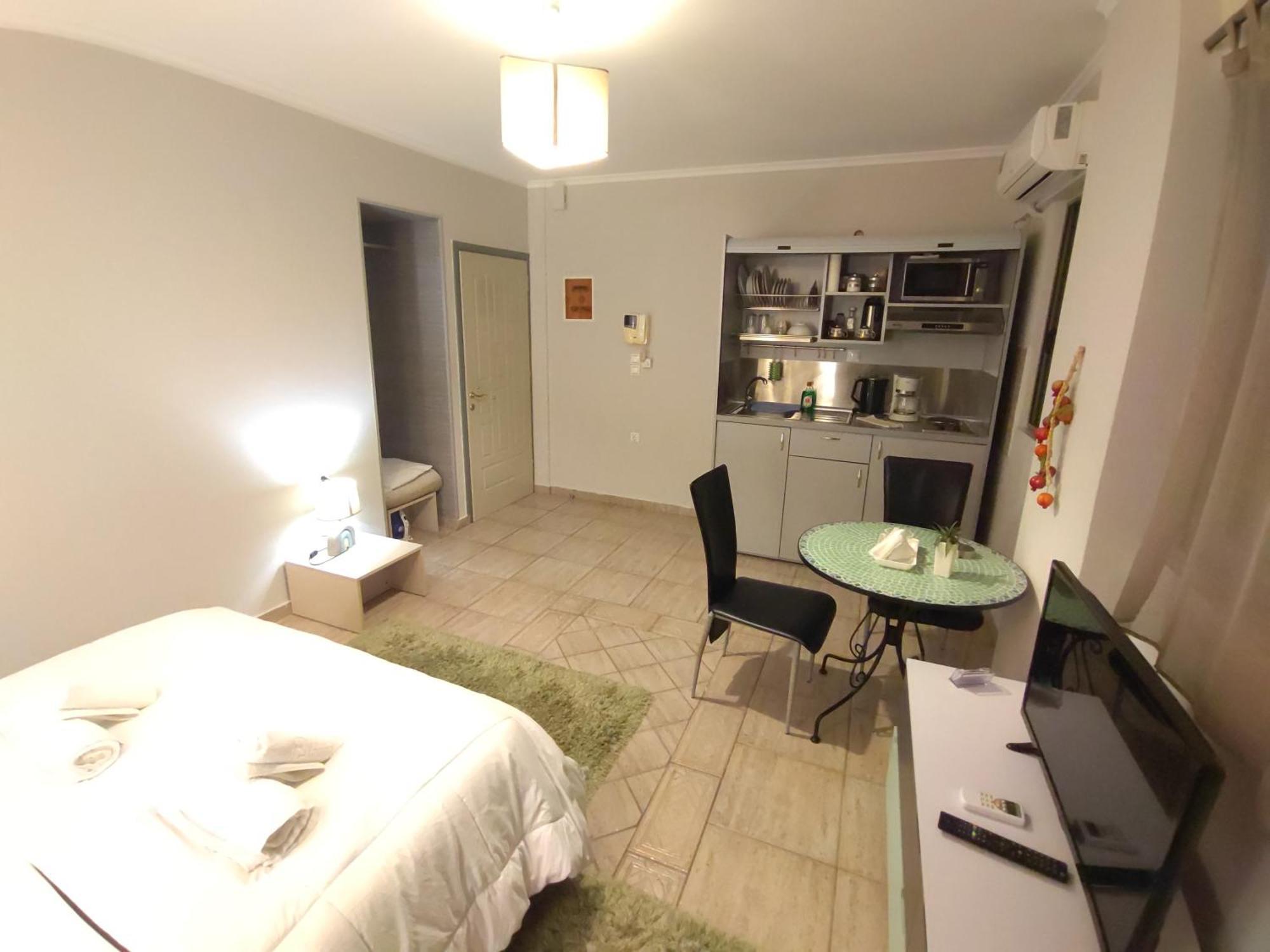 - Fully Equiped. Ideal For Couples Apartment *