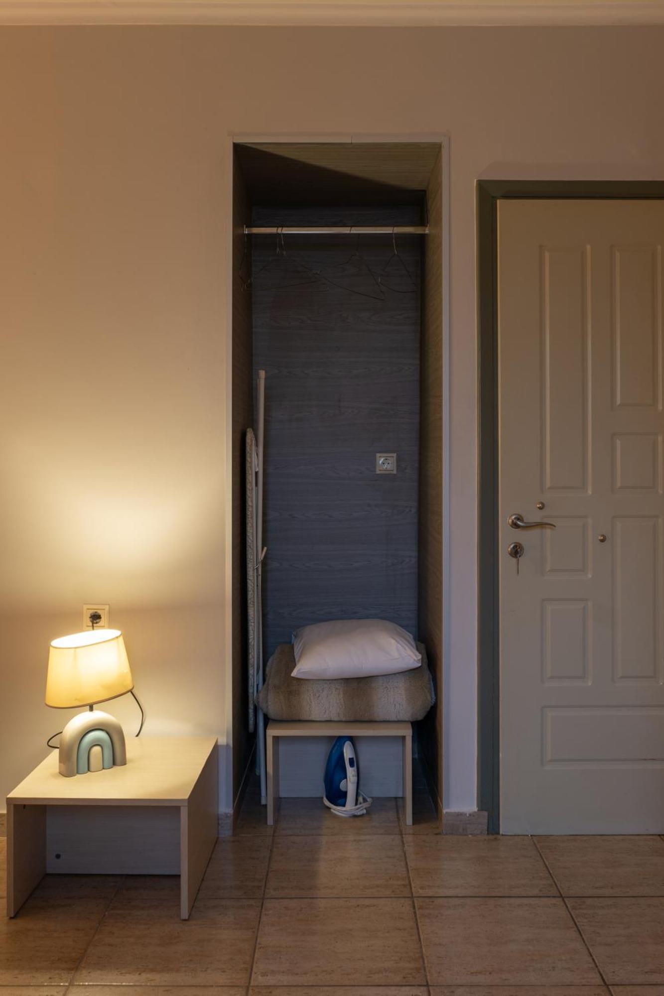 - Fully Equiped. Ideal For Couples Patras